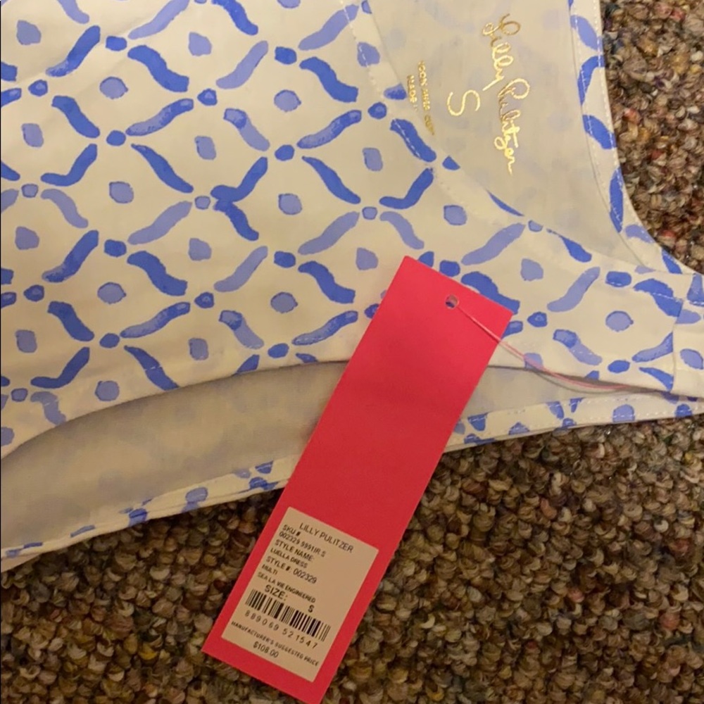 Brand new Lilly dress with the tags still on - Picture 2 of 3